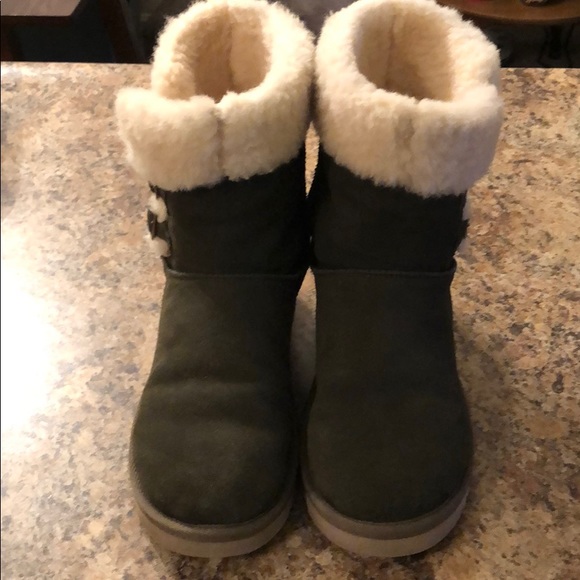 koolaburra sulana short